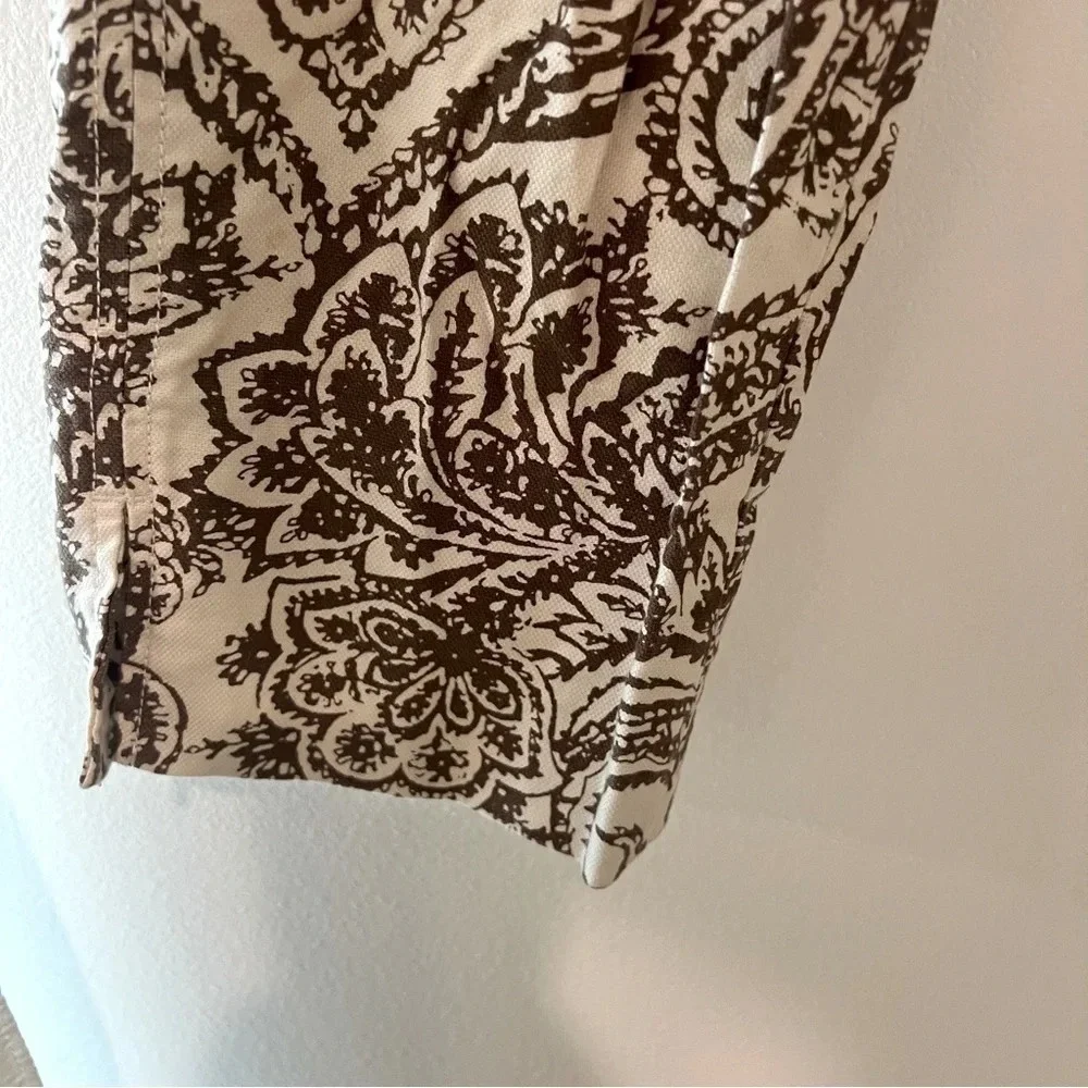 Gap Stretch Brown and Cream Cropped Pants